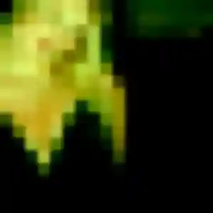 Adjoua, 26 ans, connectée à Beuvardes pour une rencontre coquine