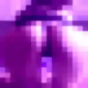 Adjoua, 19 ans, en ligne à Beuzeville-la-Grenier pour une rencontre coquine