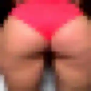 Yolande, femme de 37 ans cherche rencontre adulte à Beuzeville-la-Grenier