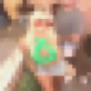 Contacte Pauline, 25 ans à Bicqueley en privé