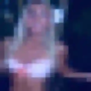 Odile, 24 ans, connectée à Billère pour un rencontre adulte