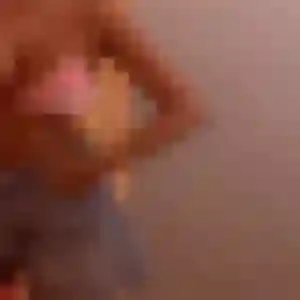 Yankuba (19 ans) à Billy attend un rencontre adulte rapidement