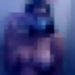 Delphine, 43 ans, disponible à Blanzay pour une rencontre coquine