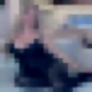 Photo de Prisca à Boissy-Mauvoisin (32 ans) - rencontre adulte anonyme