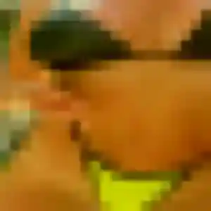 Photo exclusive de Oumou, 22 ans à Bollezeele - rencontre sans lendemain