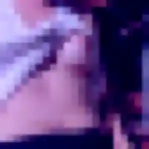 Daba, 19 ans, en ligne à Boulleville pour une rencontre coquine