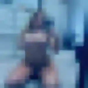 Photo de Mélissa à Bourbriac (19 ans) - rencontre adulte gratuit