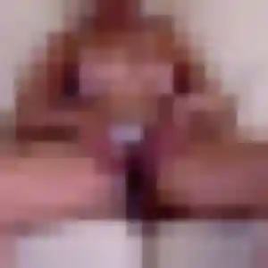 Rencontre Nicole, 23 ans à Bourguignon gratuitement