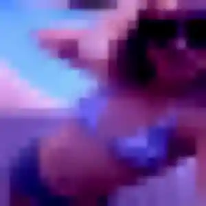 Divine, fille de 35 ans cherche rencontre adulte à Bouzel