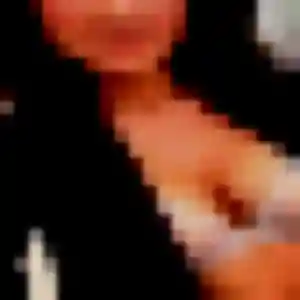 Josiane, 30 ans, en ligne à Bouzel pour un rencontre adulte