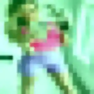 Jolie Sixtine, 30 ans à Bretx - voir sa photo