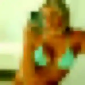 Charmante Soline, 22 ans à Brignac - découvrir son profil