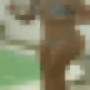Photo privée de Ngoné, 21 ans à Brignoles - rencontre coquine