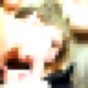 Charmante Leïla, 20 ans à Broye - la contacter