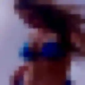 Contacte Afi, 29 ans à Brunémont en t'inscrivant