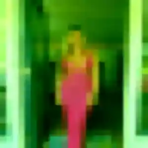 Ornella de Buellas, 19 ans - rencontre adulte discret
