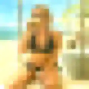 Antoinette de Busque, 33 ans - rencontre adulte discret