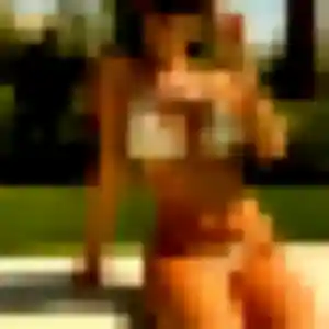 Photo de Laura à Callian (27 ans) - rencontre adulte discret