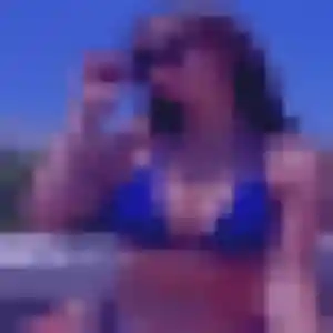 Farida de Candas, 34 ans - rencontre adulte discret