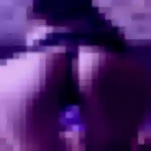 Awa, 45 ans, en ligne à Capdenac pour un rencontre adulte