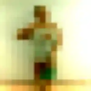 Rejoins Zineb, 25 ans à Capinghem en t'inscrivant