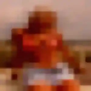 Titi, 24 ans, en ligne à Carly pour une rencontre coquine