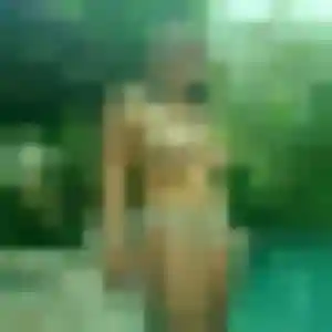Sanata (36 ans) à Caro attend une rencontre ce soir