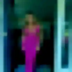 Esther, 20 ans, connectée à Carquefou pour un rencontre adulte
