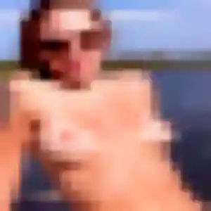 Belle Océane, 19 ans à Cassel - la contacter