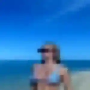 Sandrine de Castellar, 28 ans - rencontre adulte discret