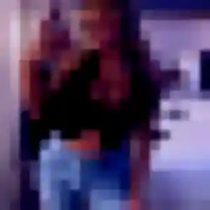 Photo de Régine à Caugé (26 ans) - rencontre adulte sans inscription