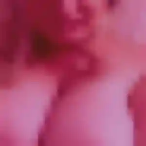 Charmante Dieynaba, 26 ans à Cellieu - la contacter