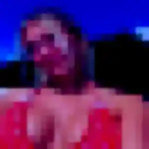 rencontre adulte à Certines : photo de Laura, 20 ans - accès libre