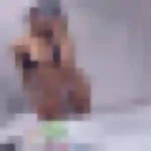 Akouavi (20 ans) à Cessy propose une rencontre ce soir