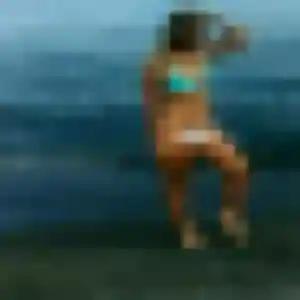 Zuri, 28 ans, en ligne à Chabottes pour un rencontre adulte