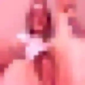 Farida, 27 ans, connectée à Chabris pour un rencontre adulte