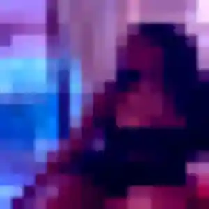 Charmante Tatu, 39 ans à Châlus - voir sa photo