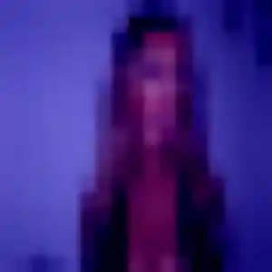 Esi (19 ans) à Chamadelle propose un rencontre adulte maintenant