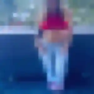 Contacte Latifa, 29 ans à Chambéon en privé