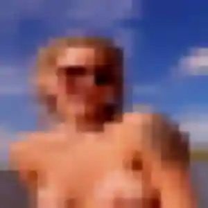 Safi de Chambœuf, 31 ans - rencontre adulte en toute liberté