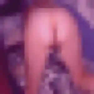 Salomé, femme de 20 ans propose rencontre adulte à Chambois