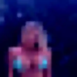 Adeline, 35 ans, en ligne à Chamboulive pour une rencontre coquine