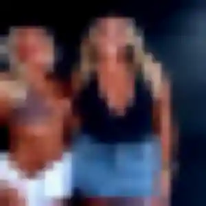 Contacte Faustine, 19 ans à Chamigny en t'inscrivant