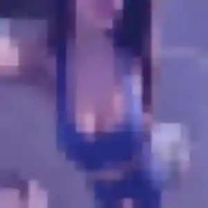 Charmante Grace, 34 ans à Champdor-Corcelles - voir sa photo
