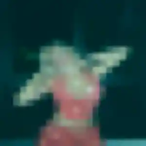 Photo de Bérénice à Chamvres (32 ans) - rencontre adulte anonyme