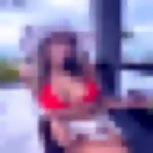 Cassandra (33 ans) à Changé attend un rencontre adulte maintenant