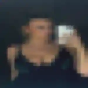 Delphine, 33 ans, disponible à Changy pour une rencontre coquine