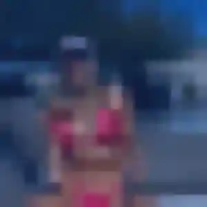Contacte Promise, 23 ans à Changy en privé