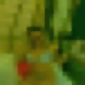 Ludivine, 34 ans, disponible à Charbonnières-les-Varennes pour un rencontre adulte