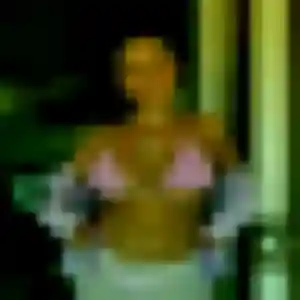 Obiageli, 19 ans, en ligne à Chargé pour un rencontre adulte